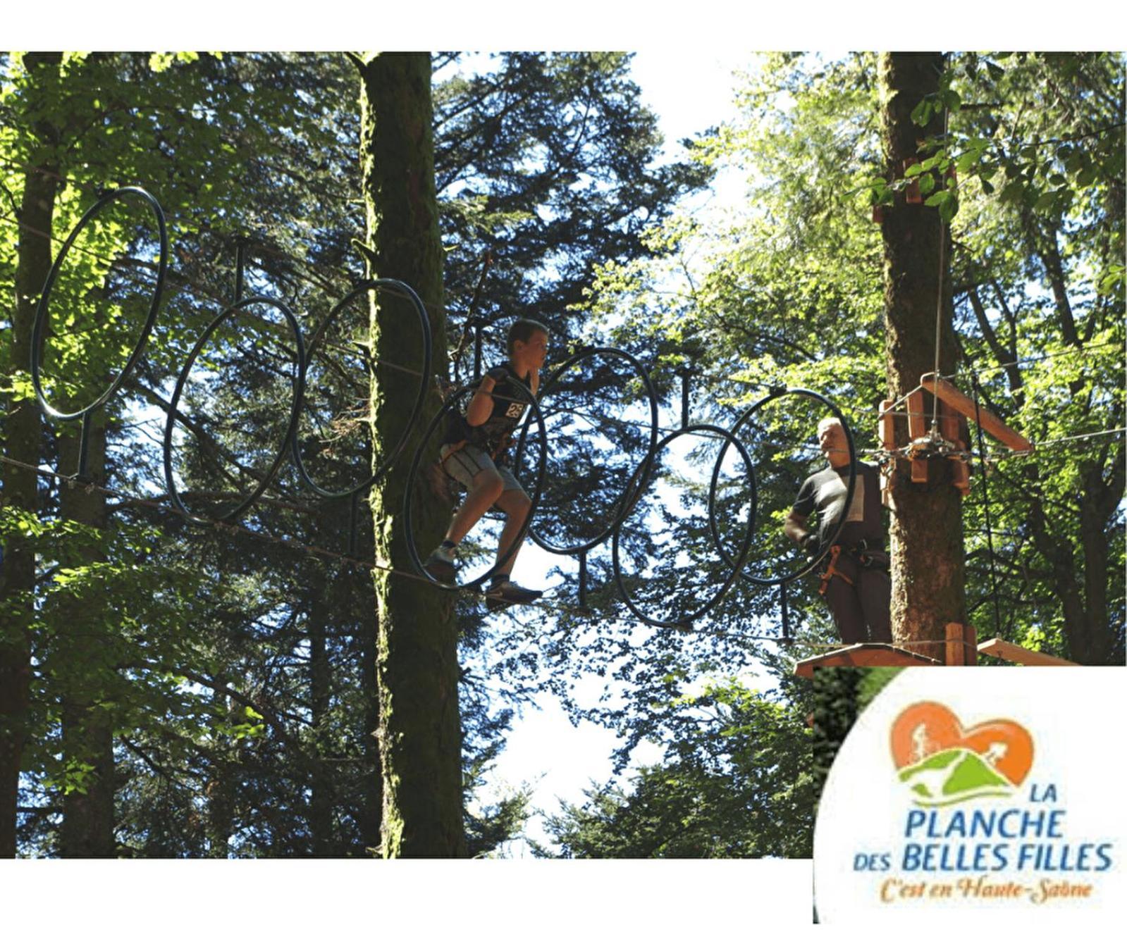 'maison Des Artistes' For Up To 15 In Nature Park Vakantiehuis Plancher-Bas